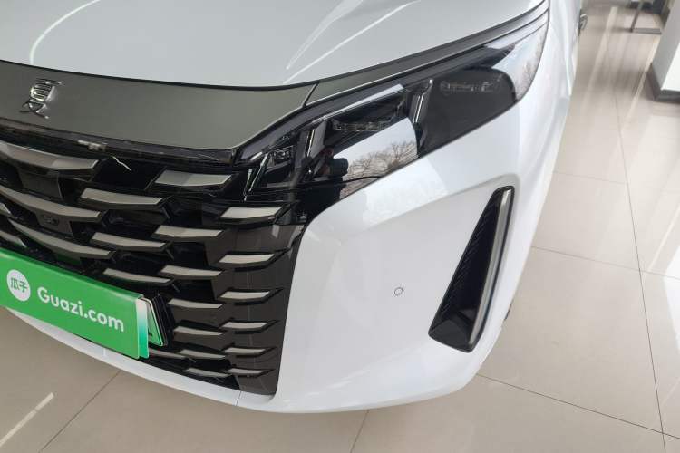 Used BYD Xia 2025 DM-i 1.5T 180km Beyond Edition