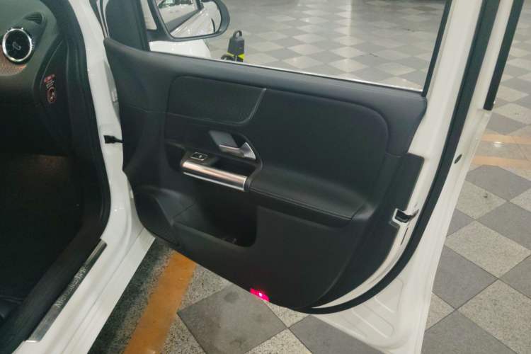 Used Mercedes-Benz B-Class 2020 B 180