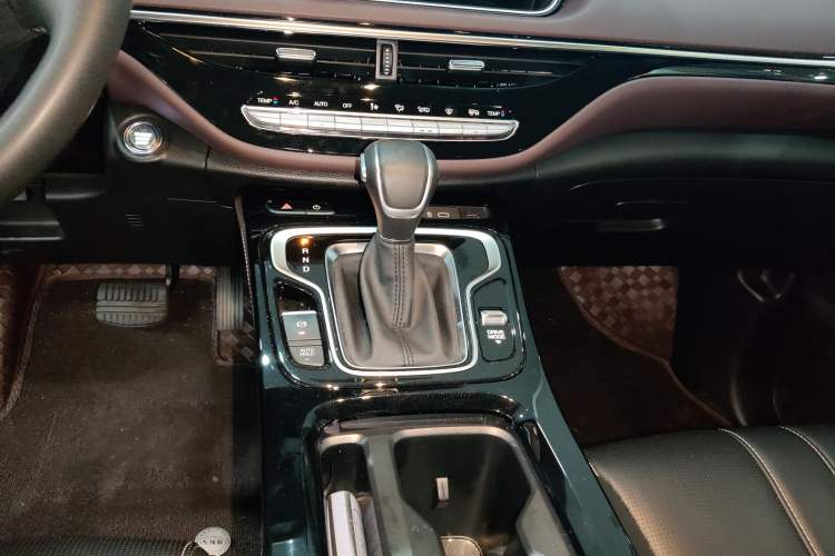 Used GAC Trumpchi M6 2023 PRO 270T DCT Luxury Edition