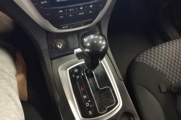 Used GAC Trumpchi GS5 2014 2.0L Automatic Two-Wheel Drive Deluxe Edition