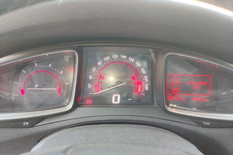 Used  5LS 2014 1.6T Luxury Edition THP160