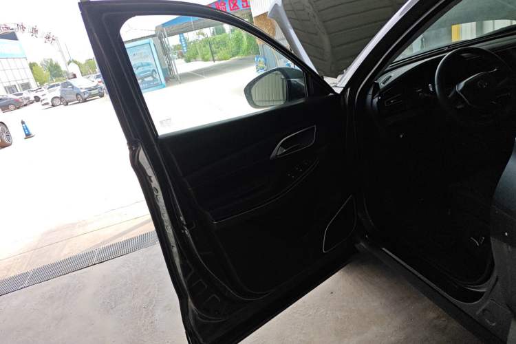 Used Changan X7 PLUS 2024 1.5T Automatic Luxury 7-Seater