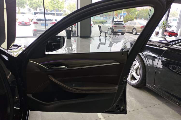 Used BMW 5 Series 2020 530Li Leading Edition Luxury Package
