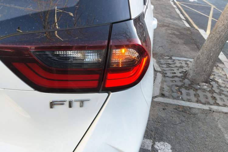 Used Honda Fit 2022 1.5L CVT Trendy Sunroof Edition