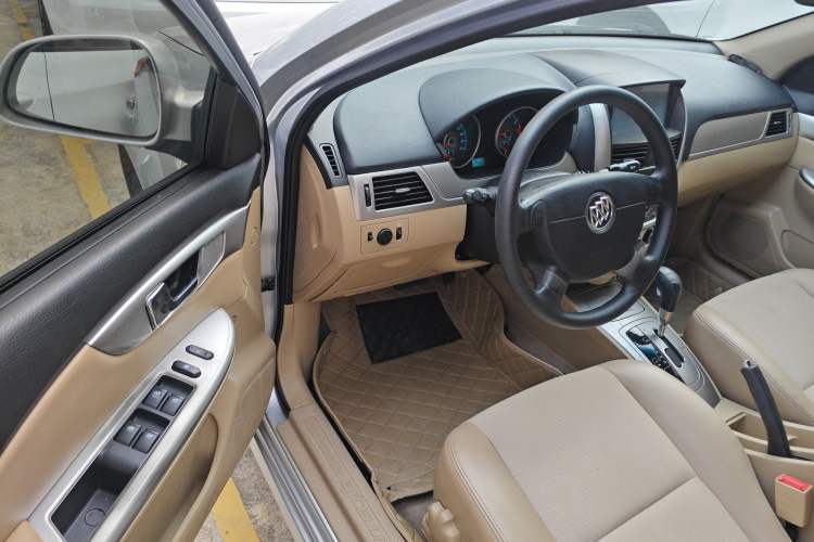 Used Buick Excelle 2013 1.5L Automatic Classic Model