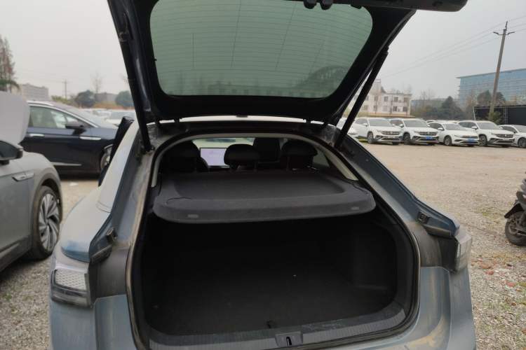 Used Volkswagen ID.7 VIZZION 2024 AIR model