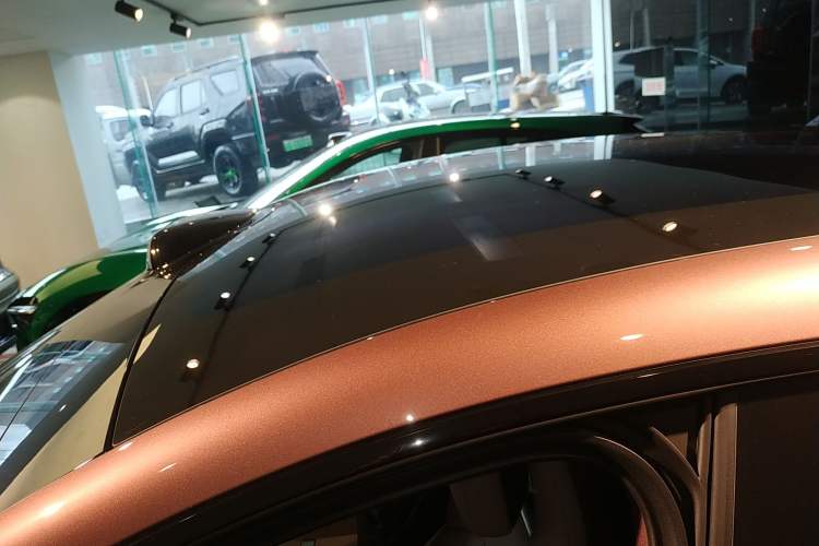 Used  YU7 2025 Ultra-Long Range High-Performance All-Wheel-Drive Max Edition