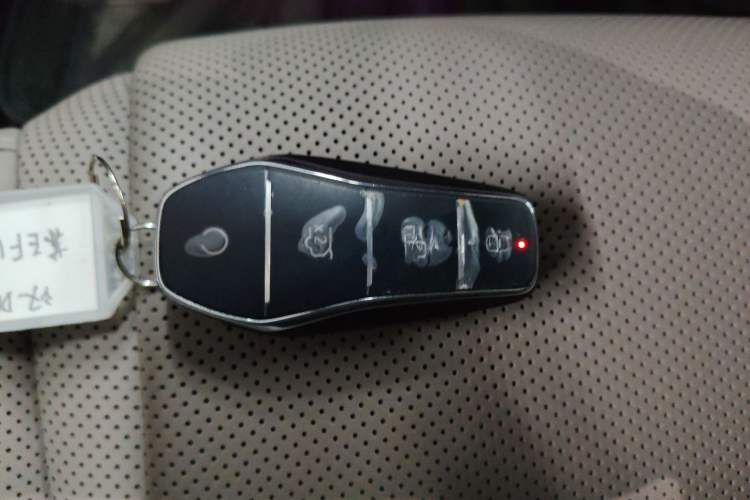 Used BYD Han 2025 DM-i Intelligent Driving Edition 125KM LiDAR Flagship Model
