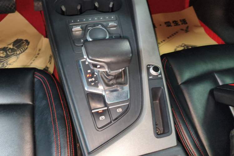 Used Audi A4L 2018 30th Anniversary Edition 40 TFSI Trendy Model