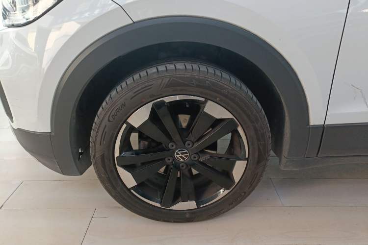 Used Volkswagen Tacqua 2023 200TSI DSG Joy-Connect Edition