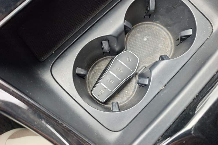 Used BYD Qin PLUS 2024 HONOR Edition DM-i 55KM Leading Model
