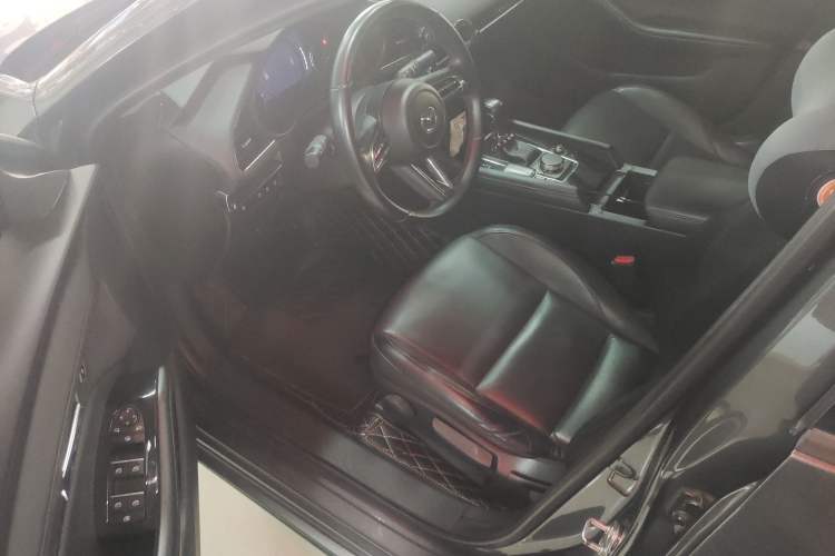 Used Mazda Mazda 3 Axela 2020 2.0L Automatic Zhiya Edition