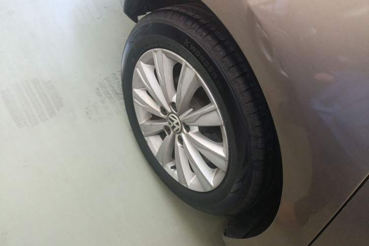 Used Volkswagen Sagitar 2015 1.6L Automatic Comfort Model