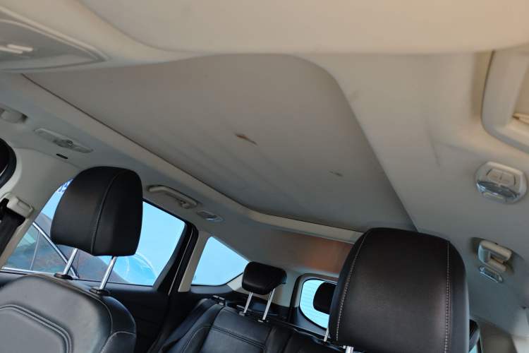 Used Ford Kuga 2017 EcoBoost 180 Two-Wheel-Drive Tiger Leap Model