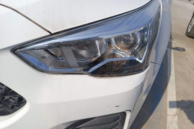 Used Haval M6 2019 1.5T DCT Two-Wheel Drive Value Edition China VI Standard
