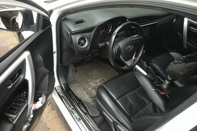 Used Toyota Levin 2017 Revised 185T CVT Elite Edition China V Standard