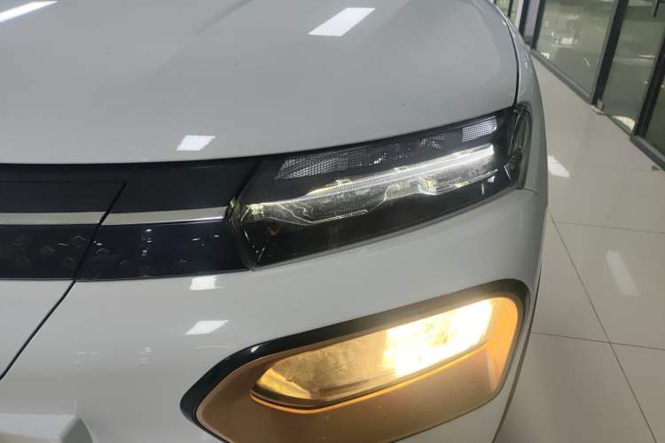 Used Dongfeng NAMMI BOX 2022 Chasing Wind Edition 331KM Advanced Model
