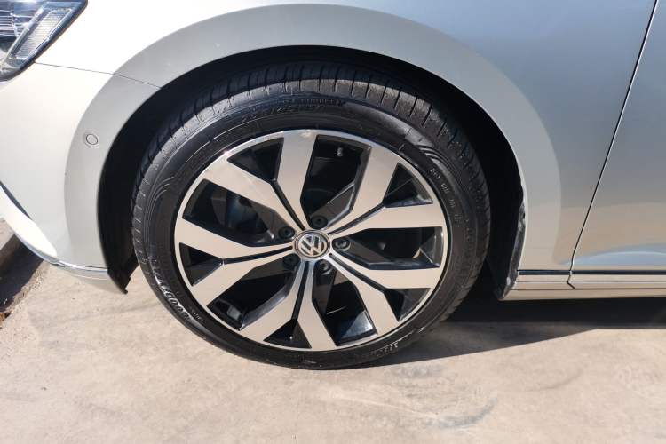 Used Volkswagen Magotan 2018 330TSI DSG Luxury Model
