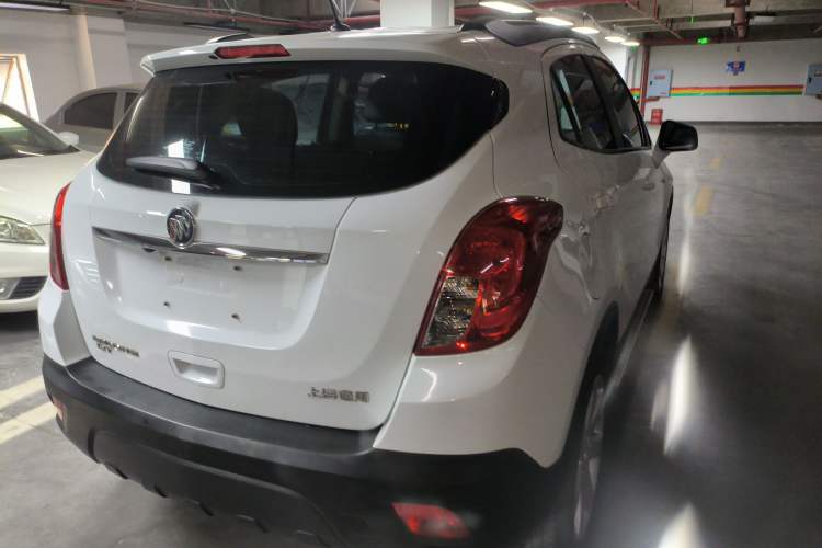 Used Buick Encore 2015 1.4T Automatic Two-Wheel Drive Urban Elite Version
