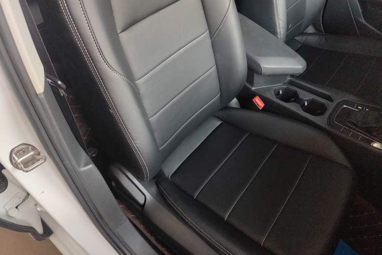 Used Volkswagen Bora 2020 1.5L Automatic Fashion Edition
