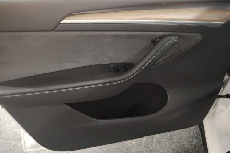 Used Tesla Model Y 2022 Performance High-Performance All-Wheel-Drive Version
