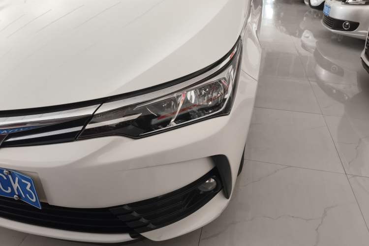 Used Toyota Corolla 2017 Revised Version 1.2T S-CVT GL-i
