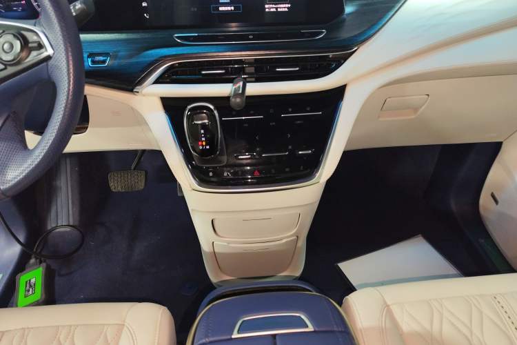 Used Buick GL8 2022 Avenir Avia Four-Seat Prestige Edition
