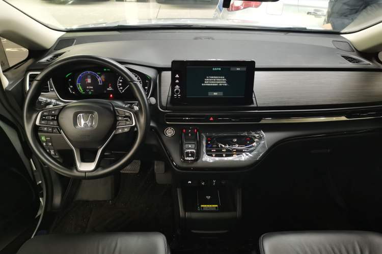 Used Honda Elysion 2024 2.0L eHEV Luxury Edition
