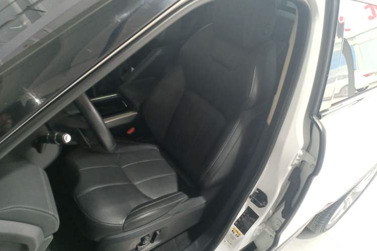 Used Land Rover Range Rover Evoque 2016 2.0T SE PLUS Smart Enjoyment Edition