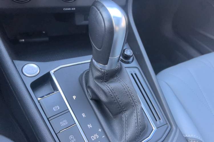 Used Volkswagen Lavida 2023 1.5L Automatic 5 Million Edition
