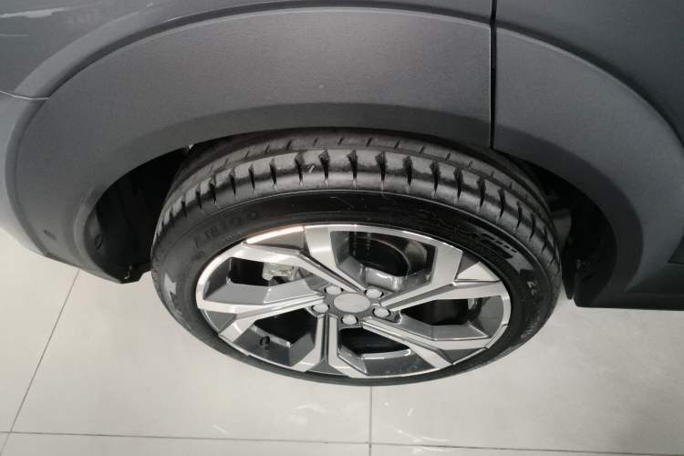 Used Lynk & Co 06 2023 Remix 1.5T Dynamic Halo
