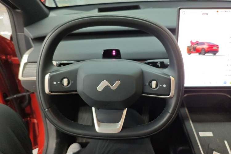 Used ONVO L60 2024 60 kWh All-Wheel Drive