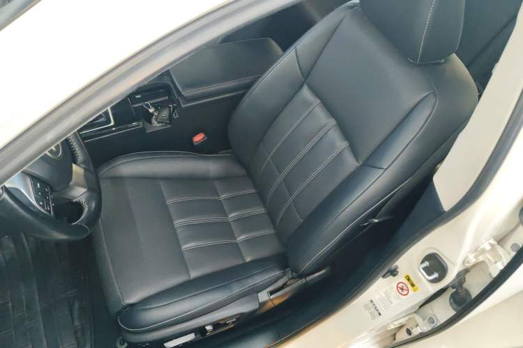 Used Lexus ES 2016 200 Midnight Special Limited Edition
