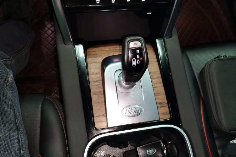 Used Land Rover Discovery Sport 2020 249 PS R-Dynamic Performance Edition
