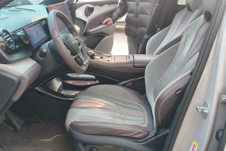 Used BYD Frigate 07 2023 DM-i 100KM Flagship Model
