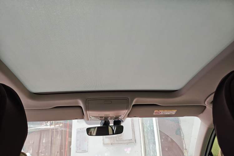 Used Volkswagen Tiguan L 2024 330TSI Automatic Two-Wheel Drive R-Line Enhanced Edition