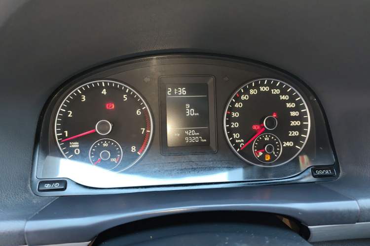 Used Volkswagen Touran 2013 1.4T Manual Fashion Edition 5 Seats
