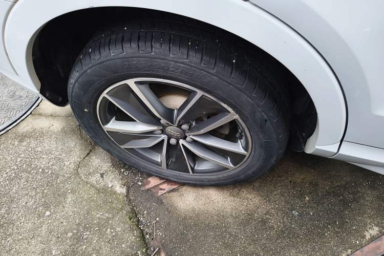 Used Audi Q3 2017 30 TFSI Fashion Model
