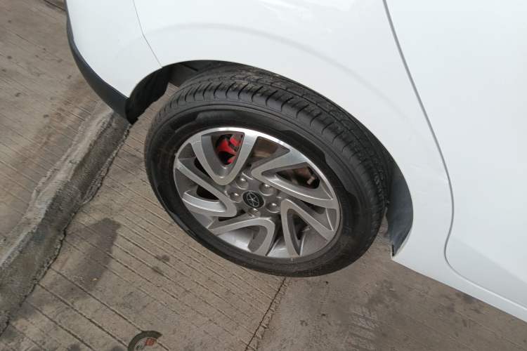 Used  Refine S2 2015 1.5L CVT Luxury Smart Version
