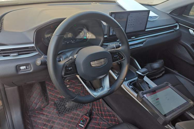 Used Geely Auto Emgrand 2025 4th Generation 1.5L CVT Longteng Edition