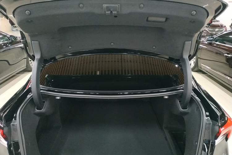 Used Buick LaCrosse 2023 28T Prestige Edition
