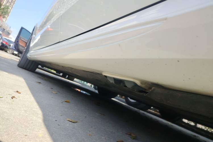 Used Mercedes-Benz E-Class 2014 Restyled E 300 L Sport Edition
