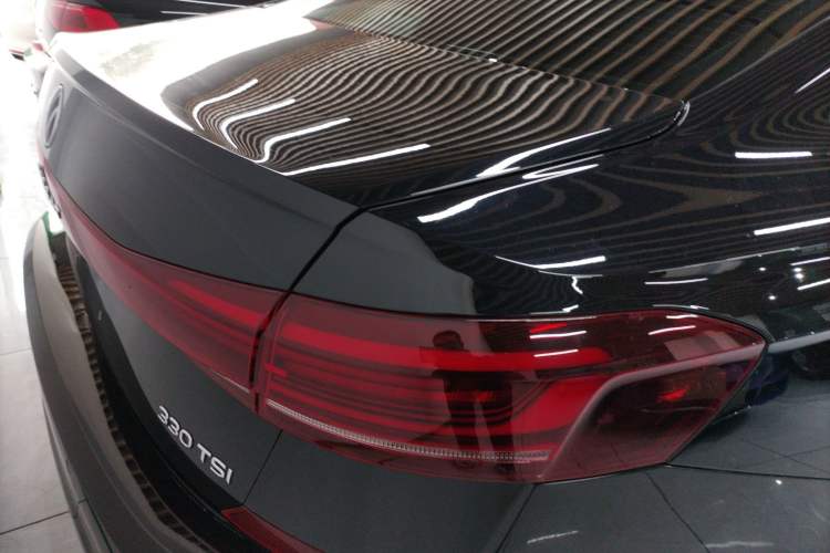 Used Volkswagen Passat 2022 330TSI Elite Edition Custom Version
