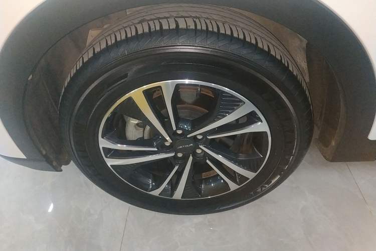 Used JETOUR X70 PLUS 2022 1.5T DCT Luxury Edition 5 Seats
