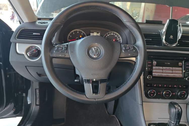 Used Volkswagen Passat 2014 1.8TSI DSG Prestige Edition