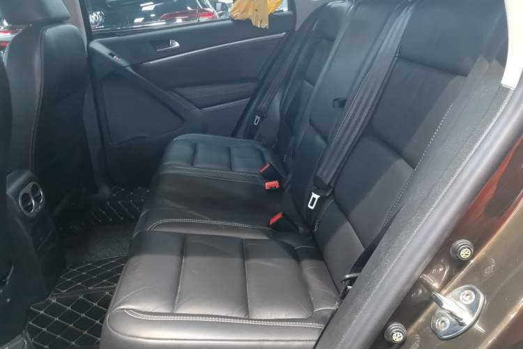 Used Volkswagen Tiguan 2017 300TSI Automatic Two-Wheel Drive Silk Road Comfort Edition
