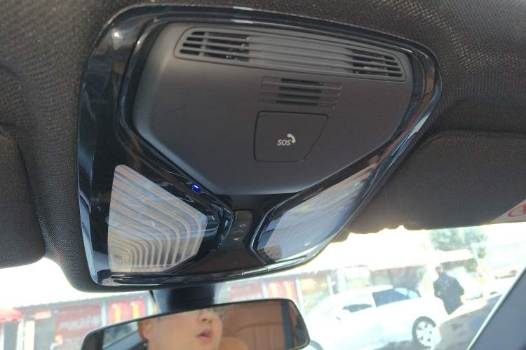 Used BMW 5 Series 2018 Restyled 530Li Leading Edition M Sport Package
