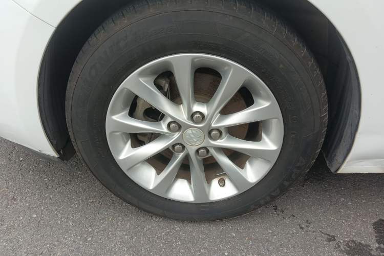 Used Buick GT 2018 15T Dual-Clutch Advanced Model China V Standard
