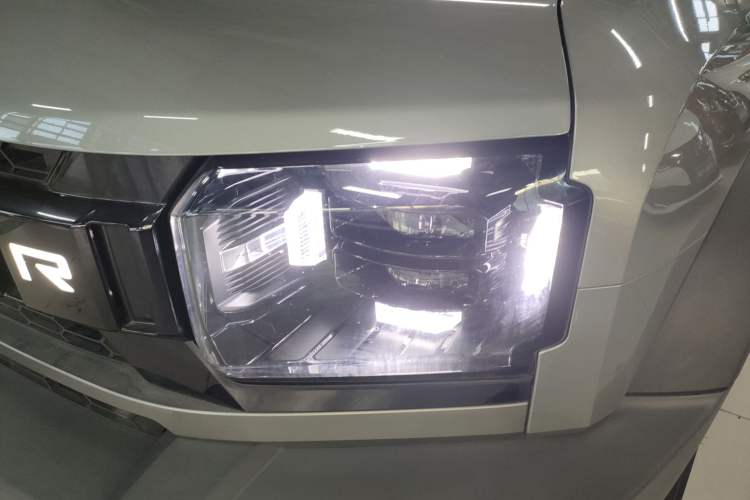 Used JETOUR Traveler 2023 1.5T Two-Wheel Drive Discovery PRO
