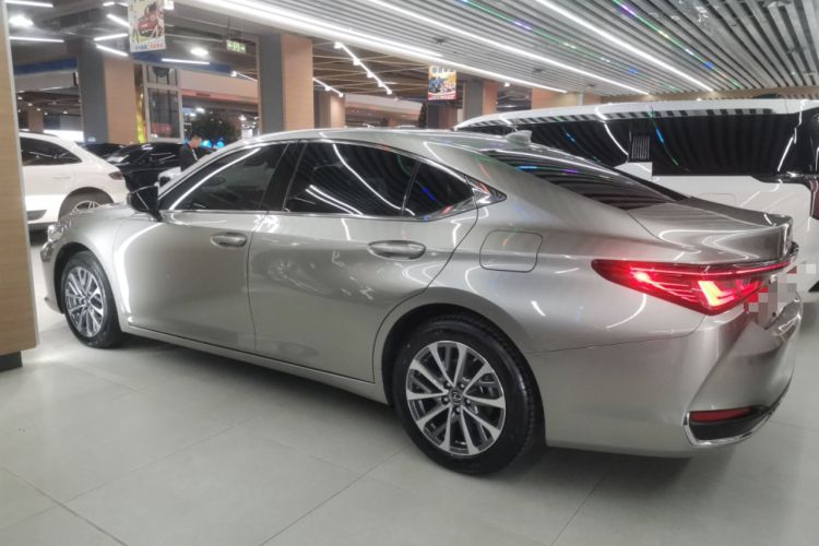 Used Lexus ES 2025 200 Premium Edition